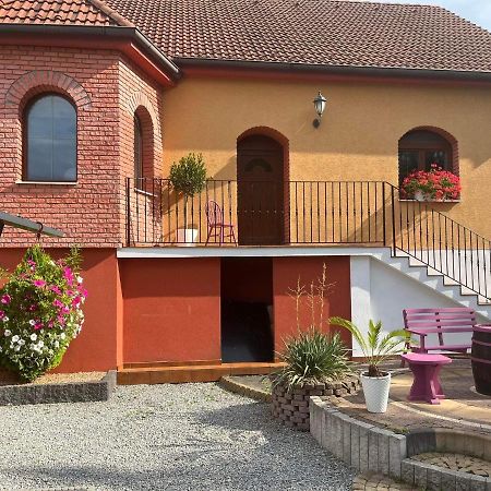 Sebe Apartments 2 Holíč Екстериор снимка